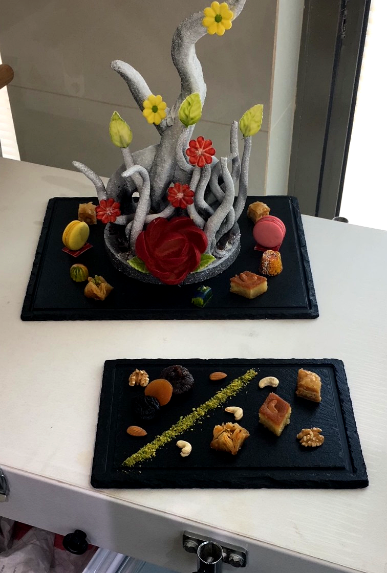 Pastry showpiece display