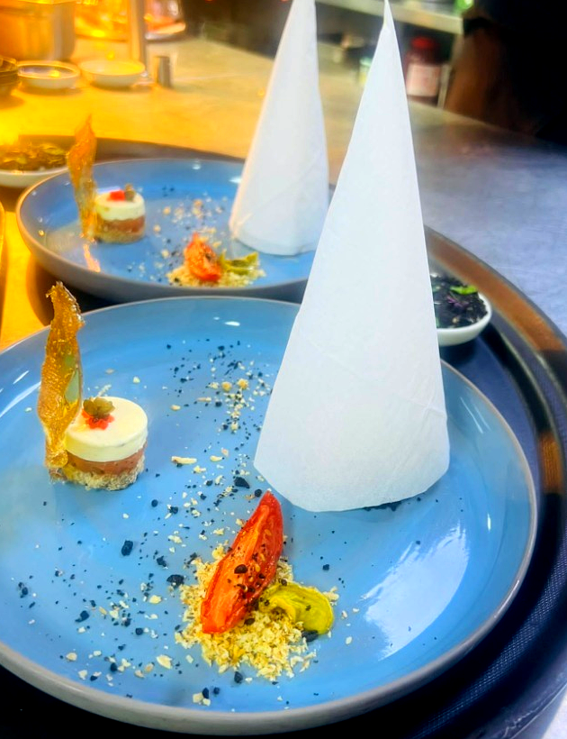 Modern plating live station with smoke cone